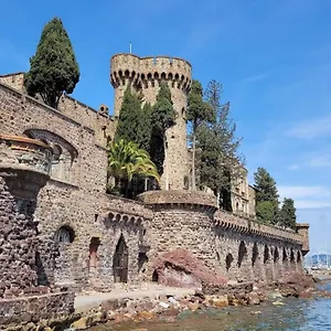 Hotel De La Corniche D'or ***